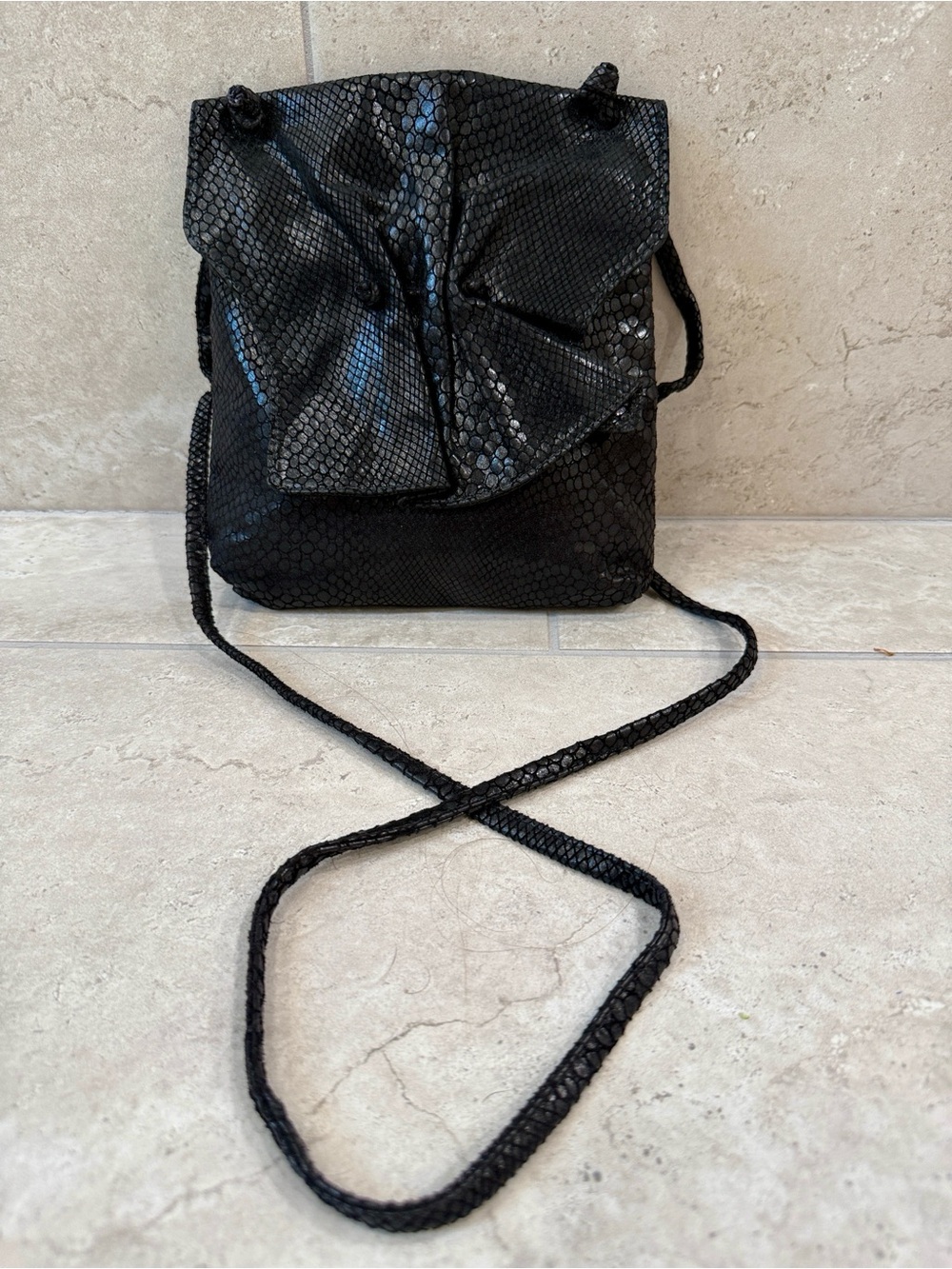 Liza Ganz Vintage Black Snake Print Crossbody Purse Bag
